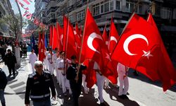 '2. Türk Dünyası Çocuk Festivali' yürüyüş ve dans gösterileriyle başladı