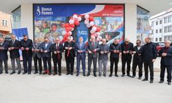 Bayburt'ta ihtiyaç sahipleri için 'geçici giyim mağazası' açıldı