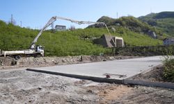 Giresun Belediye Başkanı Köse, yapımı devam eden canlı hayvan pazarı alanını inceledi