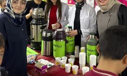 Aydıntepe'de öğrencilerden çay festivali