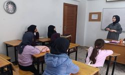 Bayburt'ta öğrencilere güzel ahlak anlatıldı