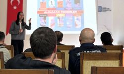 Bayburt'ta yükümlülere kanser farkındalığı semineri verildi