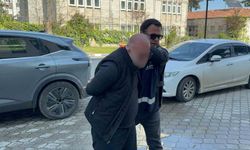 Silahla yaralamadan aranan şahıs çelik yelekle yakalandı