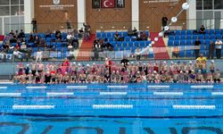 Akçaabat’ta Minikler Yüzmeyi Öğrendi! Büyük Gurur Yaşandı