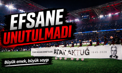 Trabzonspor Atay Aktuğ’u pankartla andı