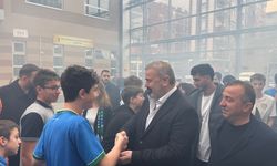 Rizespor’dan Gençlere İlham Veren Buluşma! Başkan ve Futbolcular Öğrencilerle Bir Araya Geldi