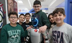 Nüfus Cüzdanlı Robot CANİKMAN Mesaiye Başladı