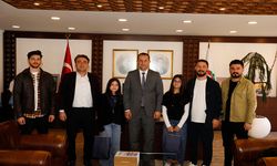 Ortamahalle’yi diorama ve VR ile yeniden tasarladılar: Başkan Ekim öğrencilerle buluştu