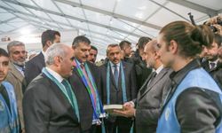 Rize’de Kitap Coşkusu! 150 Yayınevi, 200 Yazar Aynı Çatıda