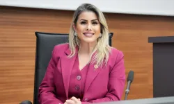 CHP’li Arzu Öktem’den AK Parti ve Sezgin Mumcu’ya Sert Sözler