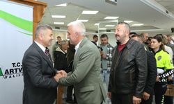 Artvin'de bayramlaşma programı düzenlendi