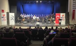 GSB Trabzon Gençlik Korosu konser verdi