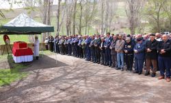 Kıbrıs gazisi Doğan, Bayburt'ta son yolculuğuna uğurlandı