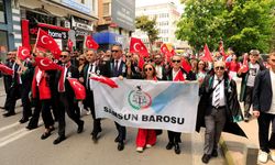 Türkiye Barolar Birliği Samsun'da Onur Anıtı'na yürüdü
