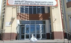 Bayburt Anadolu İHL öğrencileri 55 kilogram atık pil topladı