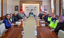 Ulaşım sorunları ve trafik tedbirleri toplantıda görüşüldü