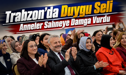 Trabzon’da Özel Annelerden Duygu Dolu Konser! Salonda Alkış Koptu