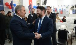 Anahtar Parti Maçka Kongresinde Köksal Danışmaz Yeniden Başkan Seçildi