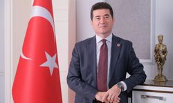 Ahmet Kaya’dan 19 Mayıs Mesajı: “Boyun Eğmeyenlerin Yürüyüşüdür”