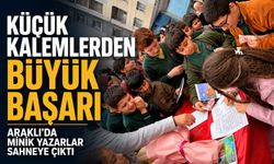 Araklı’da Küçük Yazarlar Sahneye Çıktı, Öğrencilerin Kitapları Büyük Takdir Topladı