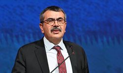 Bakan Tekin Açıkladı: Ara Tatiller Kalkıyor Mu?