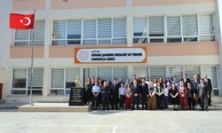 Artvin Valisi Ergün okul ziyaretinde bulundu