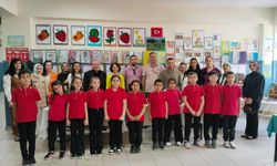 Artvin'de ilkokul öğrencilerinin yıl sonu sergisi açıldı