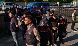 Samsun'da 20 yıl önceki kadın cinayetiyle ilgili gözaltına alınan 3 zanlı adliyede