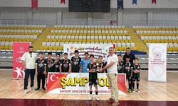 Bayburt'ta küçük erkekler futsal il birincisi belli oldu