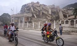 Venezuela’da 39 Saniye Arayla İki Büyük Deprem Meydana Geldi