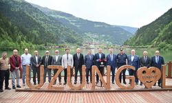 Uzungöl’de Turizm Sezonu Coşkuyla Açıldı! Mustafa Akyüz’den Birlik Mesajı