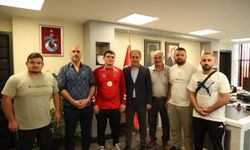 Kerem Uzun Avrupa Şampiyonluğu Sonrası Trabzon’da Gururla Karşılandı