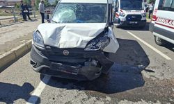 Kelkit Trafik Kazasında Yaralanan Vatandaşlar Hastaneye Kaldırıldı