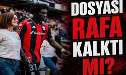 Trabzonspor'da Stoper Planı Değişti! Oppong Zora Girdi, Markmann ve Diaz Gündemde