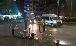 Kamyonet ile motosikletin çarpıştığı kazada 5 kişi yaralandı