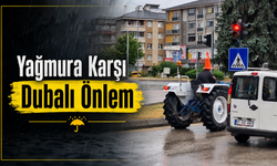 Bolu’da Traktör Sürücüsünden Yağmura Karşı Dubalı Önlem