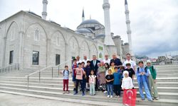 Vali Tahir Şahin Yaz Kur’an Kursunda Çocuklarla Bir Araya Geldi