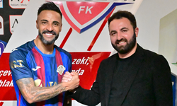 KCT 1461 Trabzon FK'dan Şampiyonluk Uzmanı Transferi! İshak Çakmak Resmen İmzayı Attı