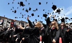 Parayla Tez Yazdıranlara Ağır Ceza Geliyor: Diploma ve Unvan İptal Edilecek