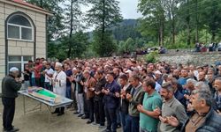 Düzköy’de 4 Yaşındaki Çağla Yılmaz Amansız Hastalığa Yenik Düştü