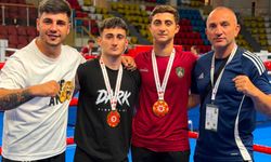 Araklılı Sporculardan Türkiye Kick Boks Şampiyonası’nda Çifte Zafer