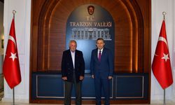 Trabzon’da Anlamlı Vali Buluşması: Tahir Şahin, Kemal Yazıcıoğlu’nu Makamında Ağırladı