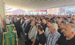 Rize’de Denizde Hayatını Kaybeden İki Kardeş Gözyaşlarıyla Uğurlandı