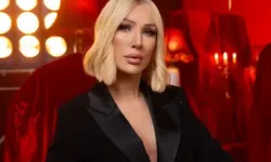 Seda Sayan’dan “filtresiz fotoğraf” tepkisi: “Bu kim be!”