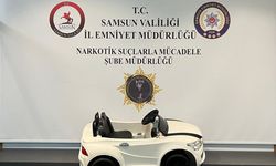 Akülü çocuk arabasına gizlenmiş uyuşturucu ele geçirildi