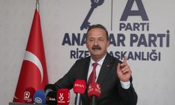 Anahtar Parti Genel Başkanı Ağıralioğlu, Rize'de basın mensuplarıyla bir araya geldi