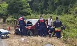 Hafriyat kamyonuna arkadan çarpan otomobildeki 2 kişi yaralandı