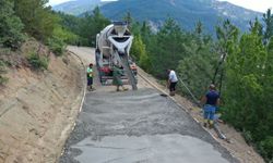 Ordu'nun kırsalına beton yol konforu