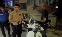 Kazada yaralanan genç 'İğne olmaktan korkuyorum' deyince ikna edilerek hastaneye götürüldü