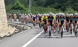 Aytemiz’den Karadeniz’de Bisiklet Sporuna Büyük Destek: 300 Kişi Aynı Rotada Buluştu